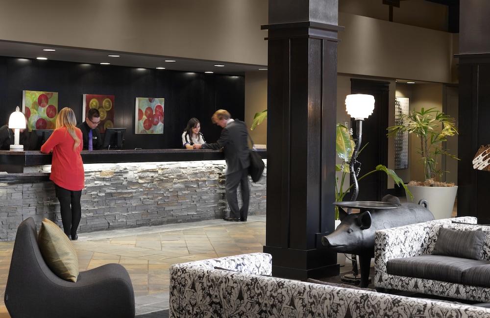 Hotel Arts YYC Екстериор снимка