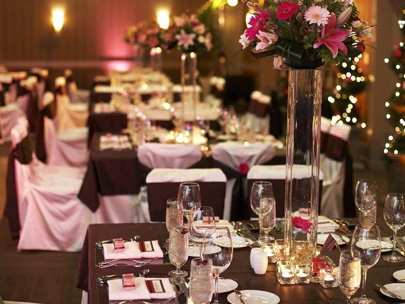 Hotel Arts YYC Екстериор снимка