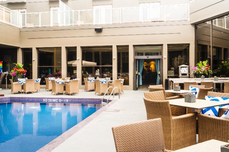 Hotel Arts YYC Екстериор снимка