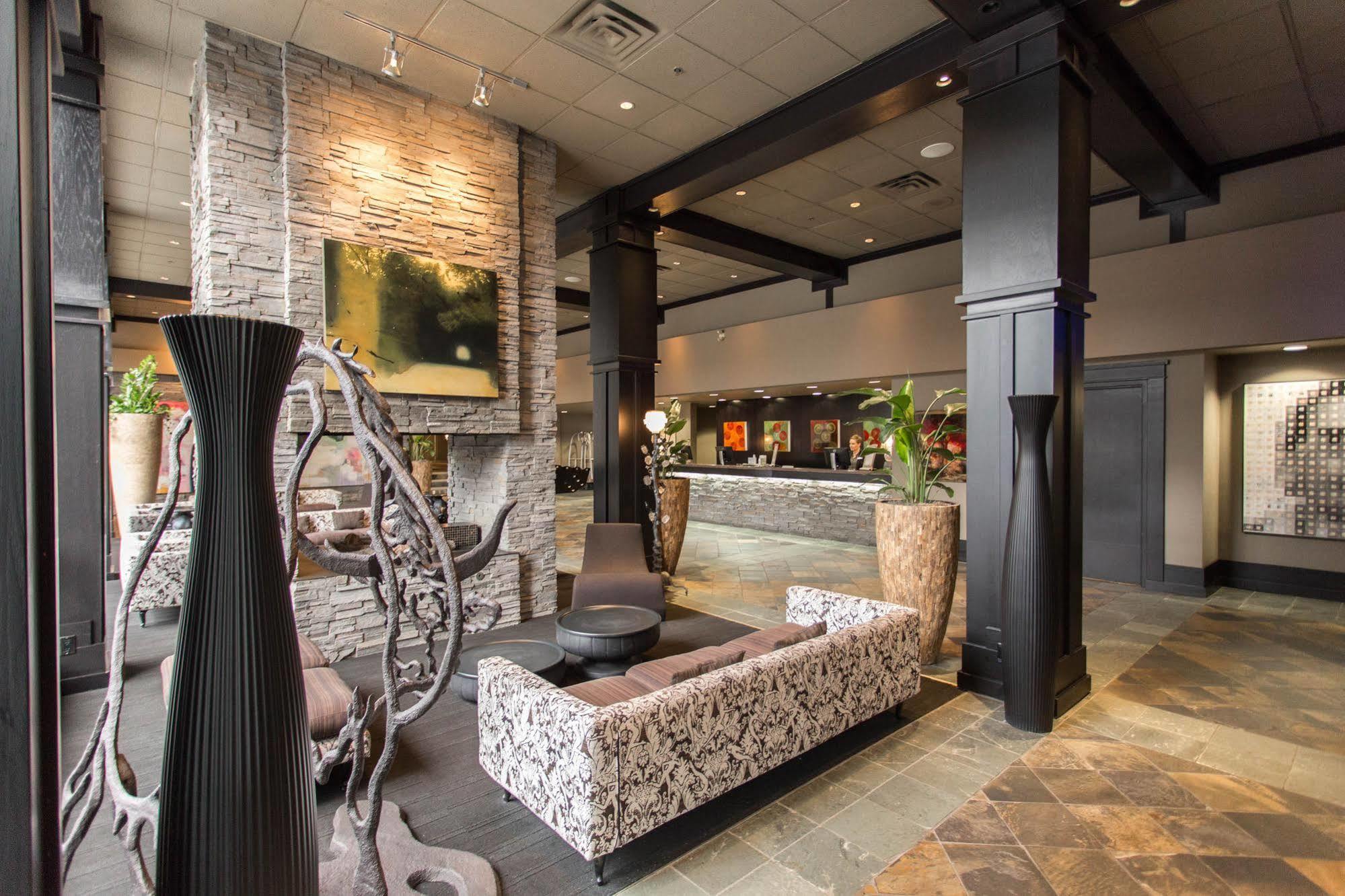 Hotel Arts YYC Екстериор снимка