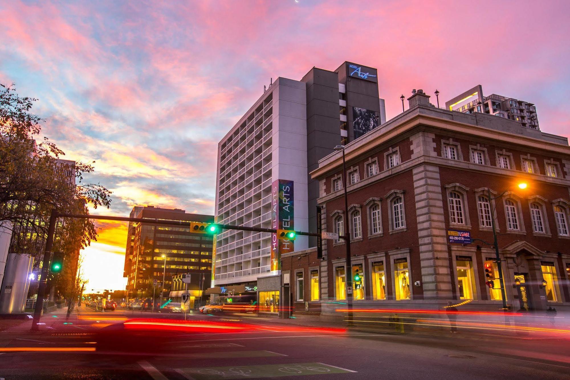 Hotel Arts YYC Екстериор снимка